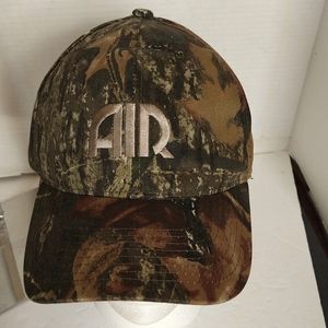 EUC. Camouflage baseball cap.
